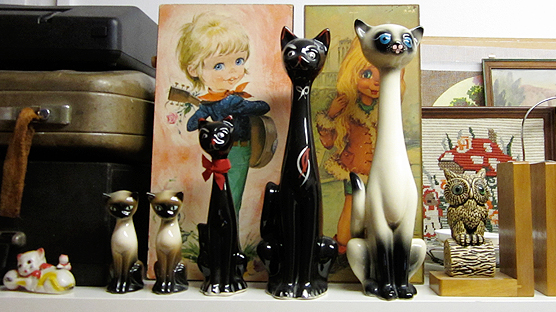 A lovely line up of cat knick knacks in my studio at the moment.