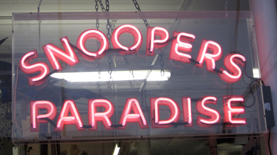A crackling neon sign beckoned me in from afar...